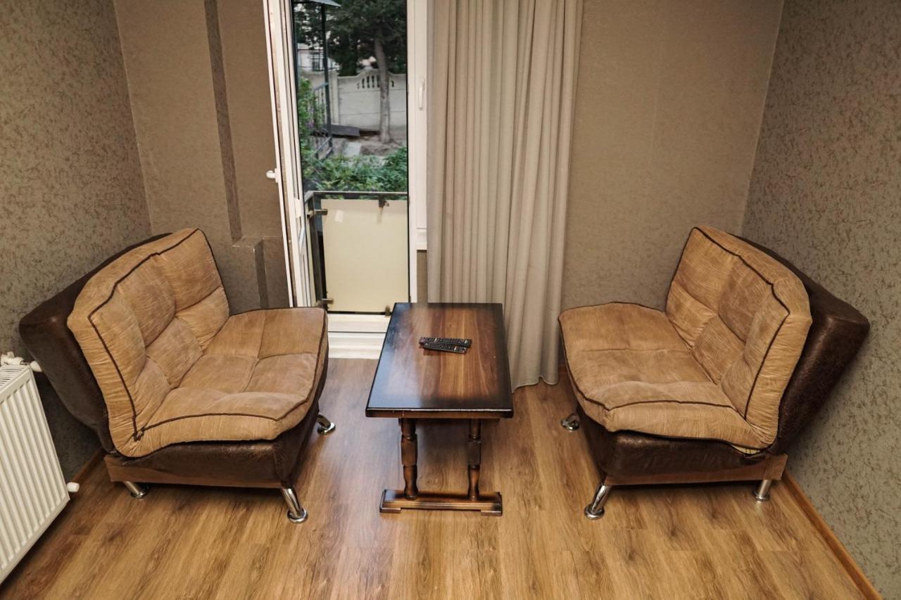 Hotel Venus Tbilisi Esterno foto