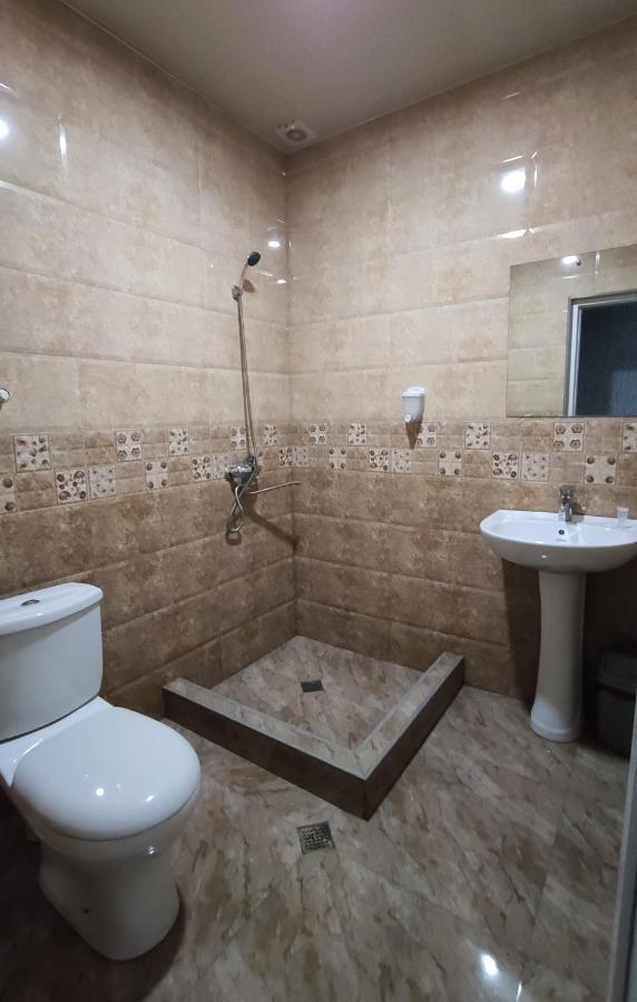 Hotel Venus Tbilisi Esterno foto