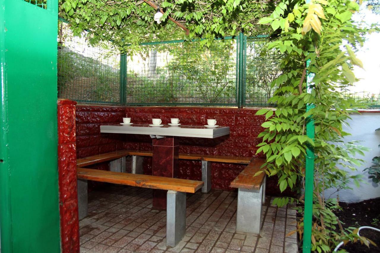 Hotel Venus Tbilisi Esterno foto